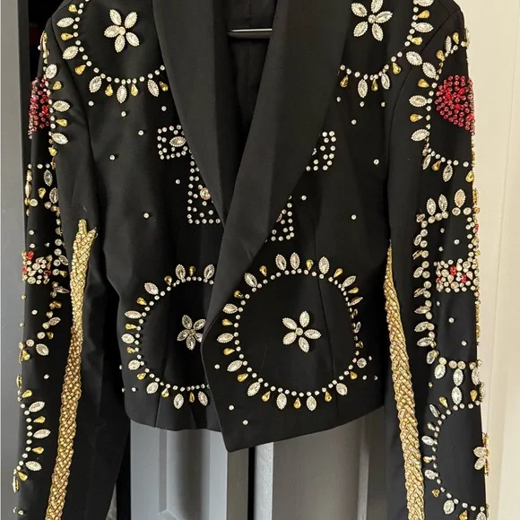 Embellished Black Cropped Blazer - Picture 3 of 6